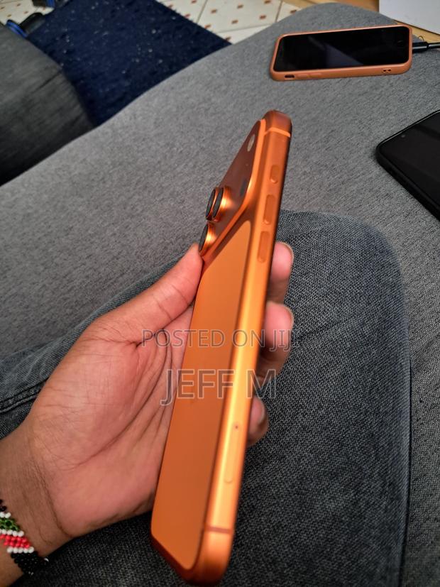 New M-Horse One A9 128 GB Orange