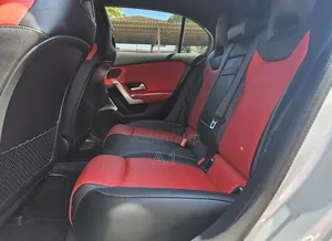 Mercedes-Benz A-Class 2019 Silver