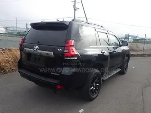 Toyota Land Cruiser 2021 Black