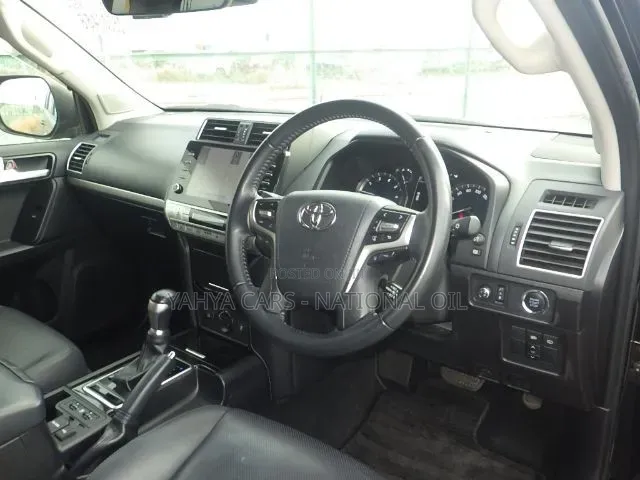 Toyota Land Cruiser 2021 Black