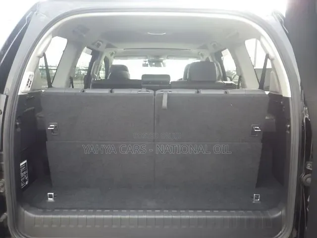 Toyota Land Cruiser 2021 Black