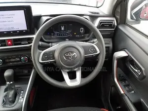 Toyota Raize 2019 Red