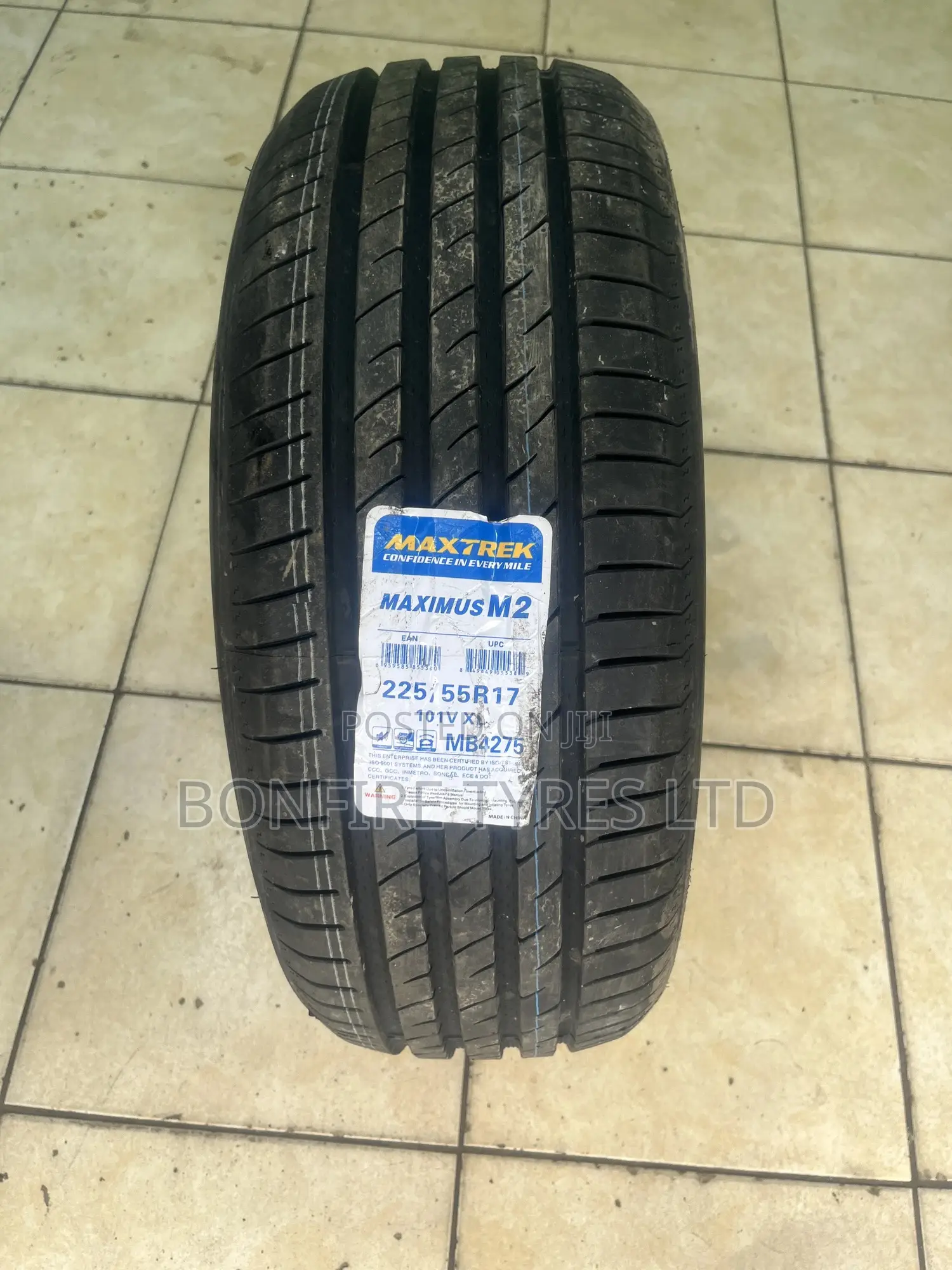 225/55r17 Maxtrek