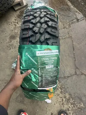 235/75r15 Rodcuruza