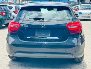 Mercedes-Benz A-Class 2018 Black