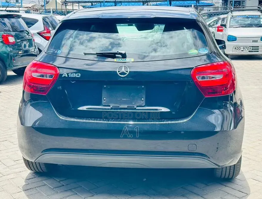 Mercedes-Benz A-Class 2018 Black