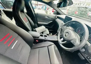 Mercedes-Benz A-Class 2018 Black