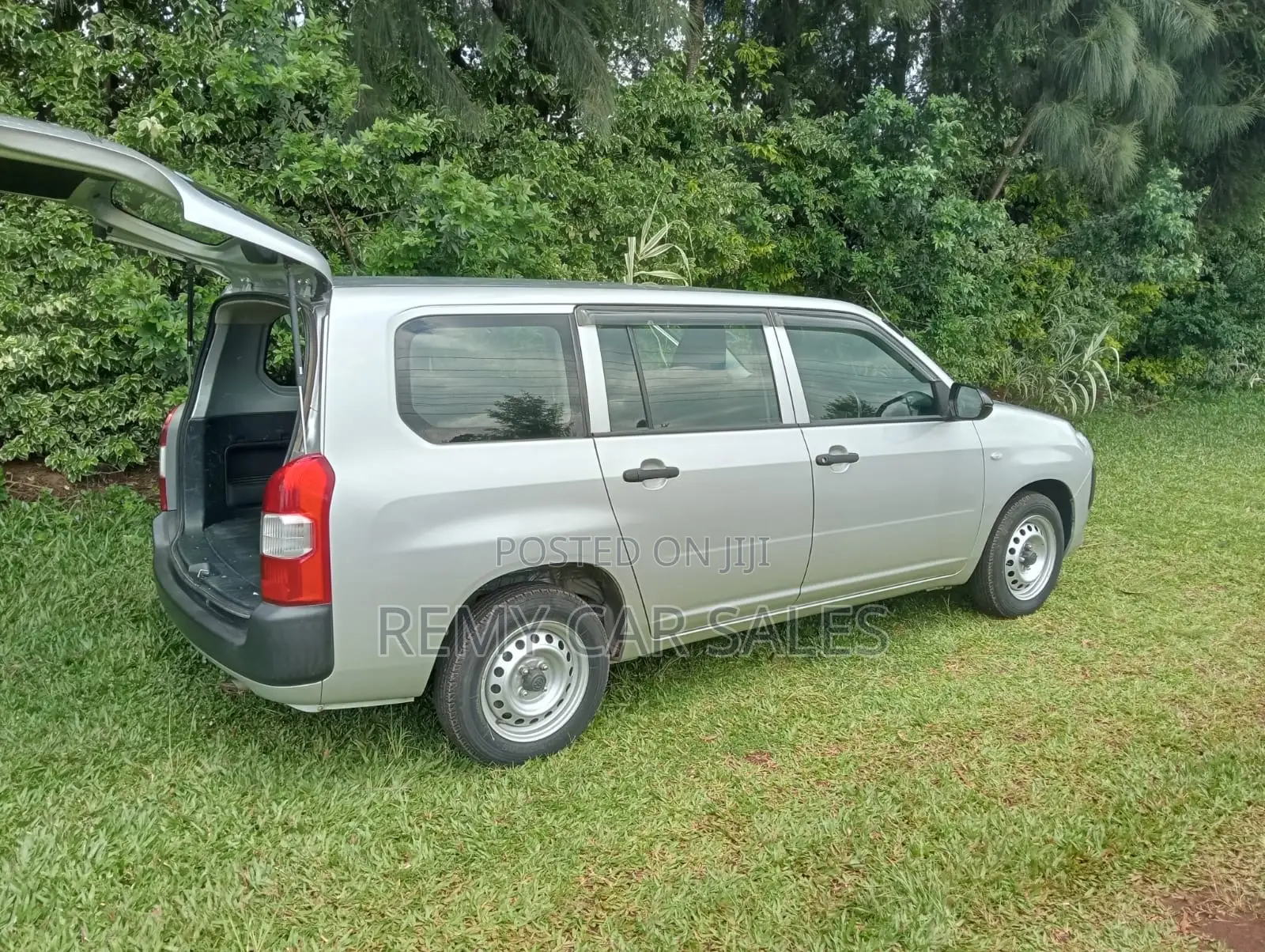 Toyota Probox 2020 Silver