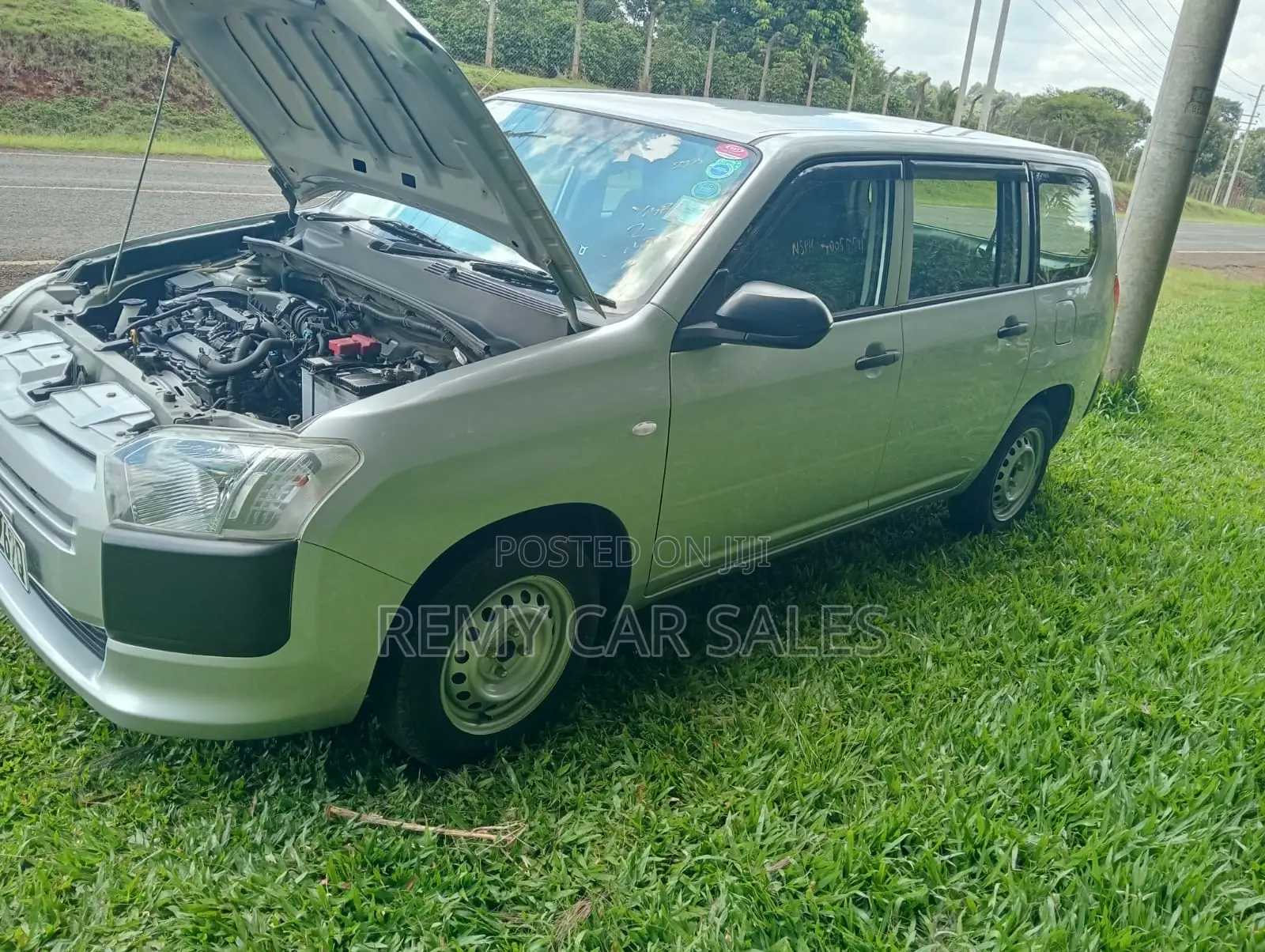 Toyota Probox 2020 Silver