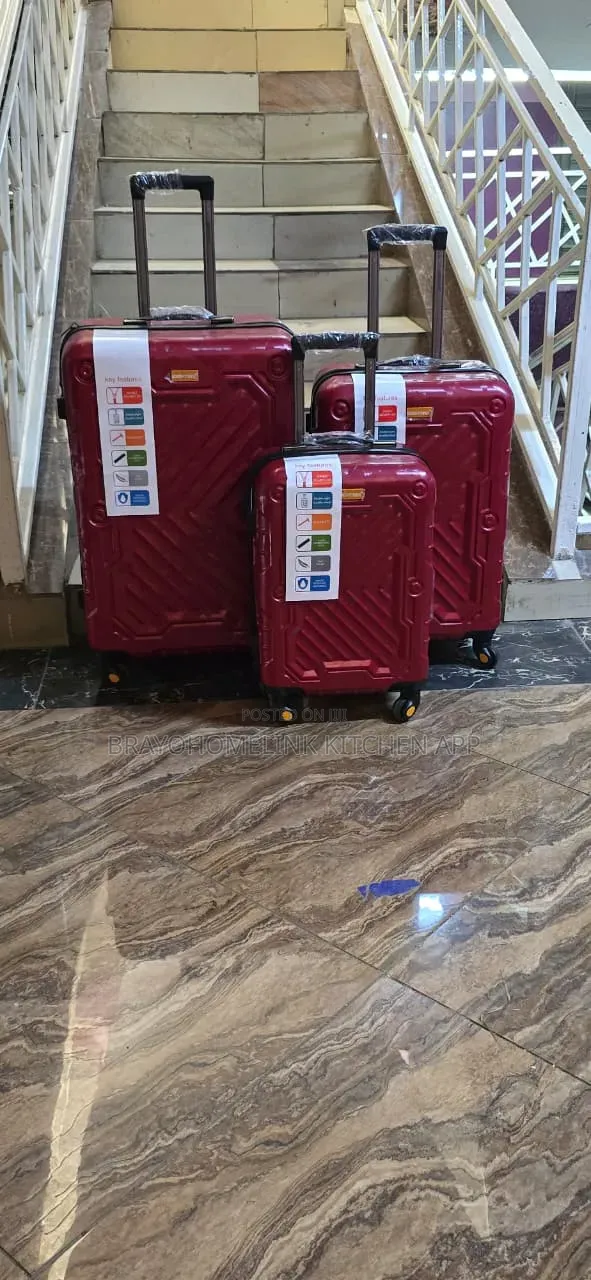 *3 In1 Luxurious Fiber Suitcase*
