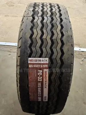 385 /65 R22. 5 Roadtrack Tyres (Supersingle)