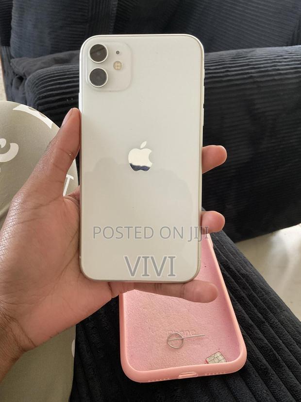 Mobile Phone 128 GB White - main view