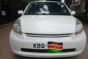 Toyota Passo 2004 White