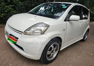 Toyota Passo 2004 White