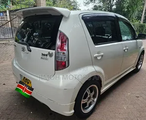 Toyota Passo 2004 White