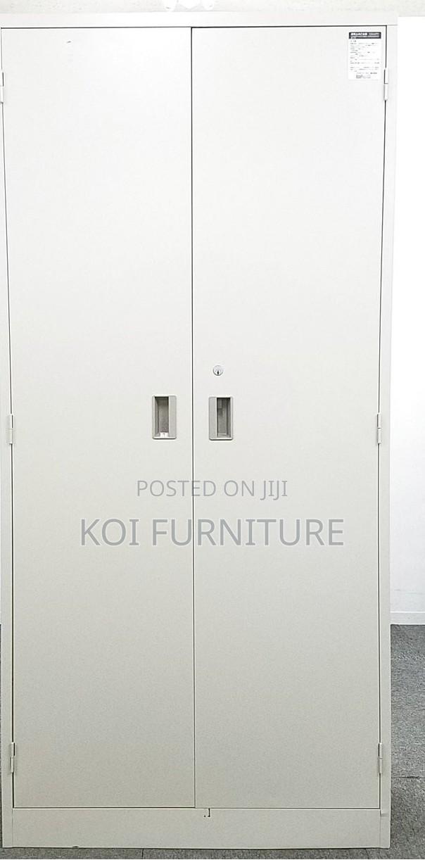 Office Cabinet; 2 Doors Executive Cabinet With Movable Shelves - thumbnail 6