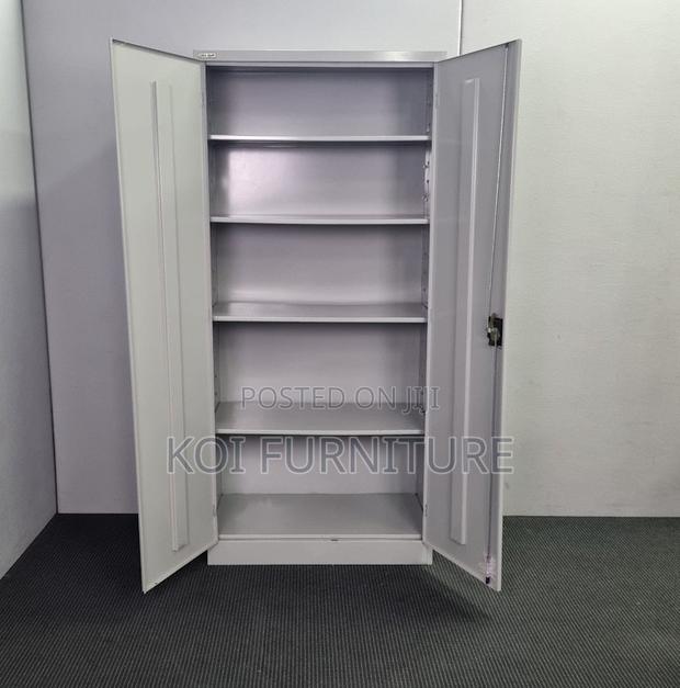 Office Cabinet; 2 Doors Executive Cabinet With Movable Shelves - thumbnail 7