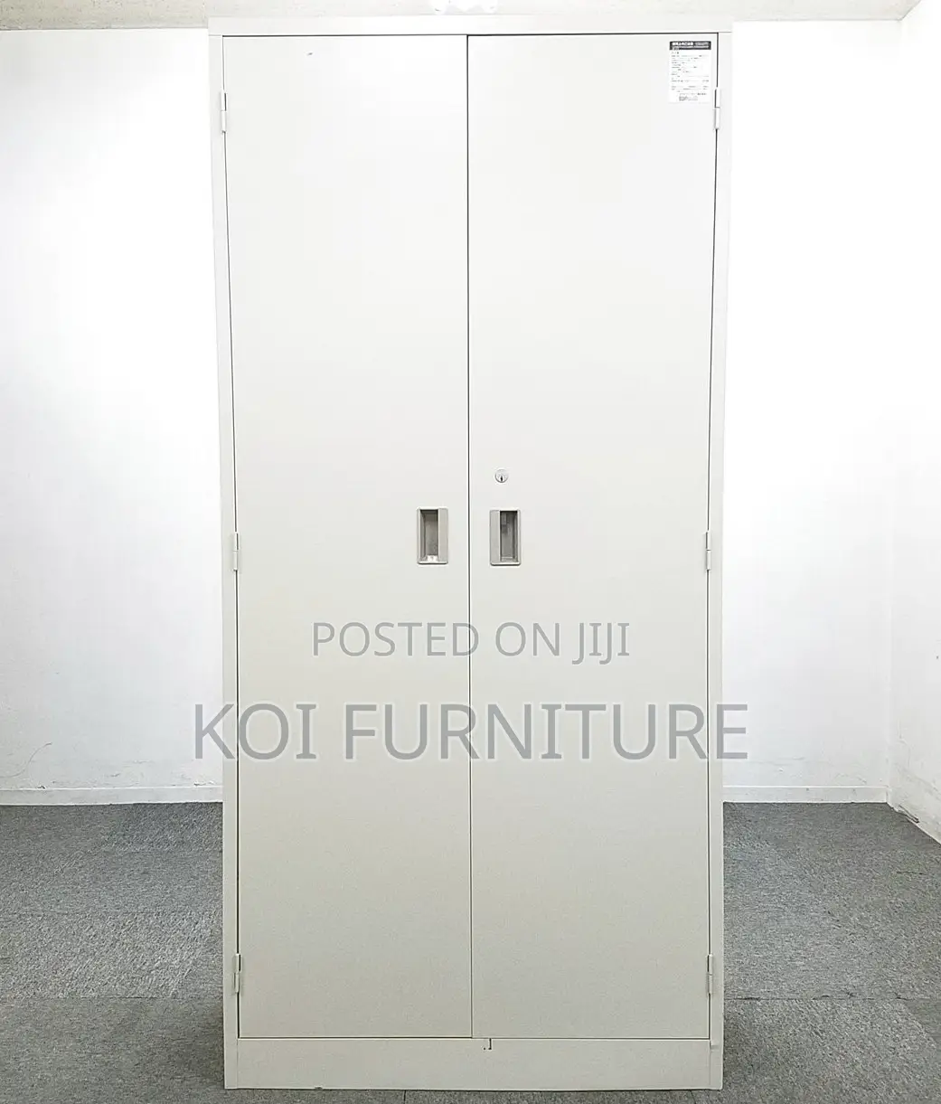Office Cabinet; 2 Doors Executive Cabinet With Movable Shelves