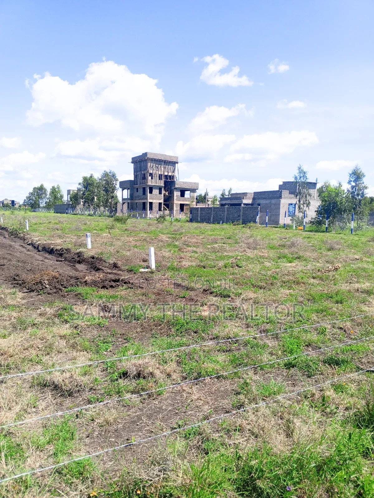 Plots for Sale in Kamulu