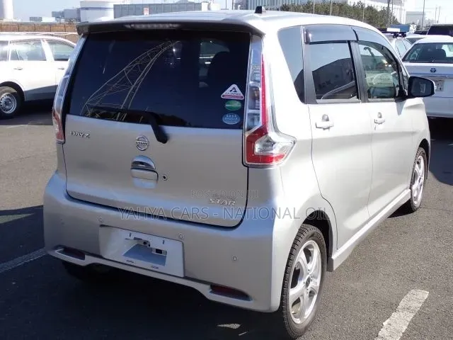 Nissan Dayz 2019 Silver