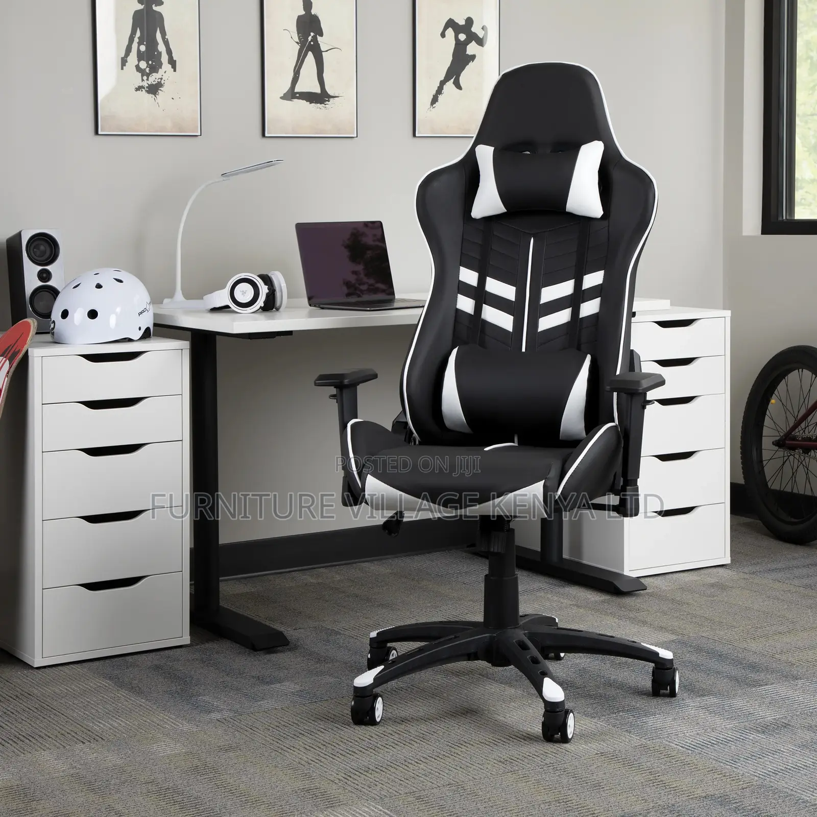 Ergonomic Gaming Desk Chair With Adjustable Arms