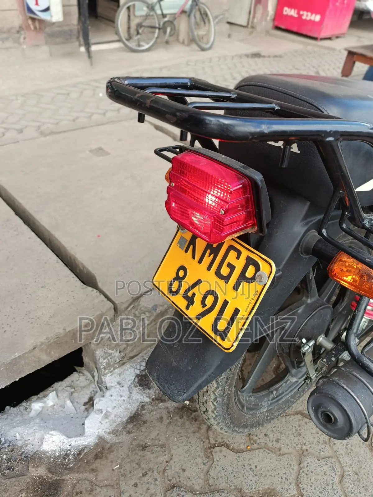 Honda 2025 Red