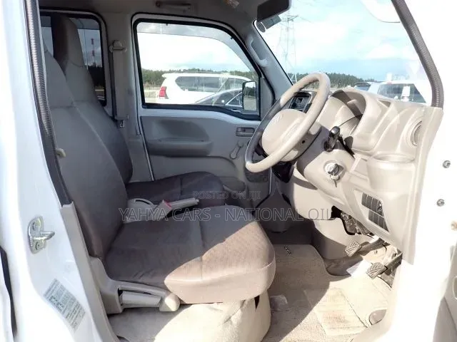 Suzuki Every Wagon 2019 White