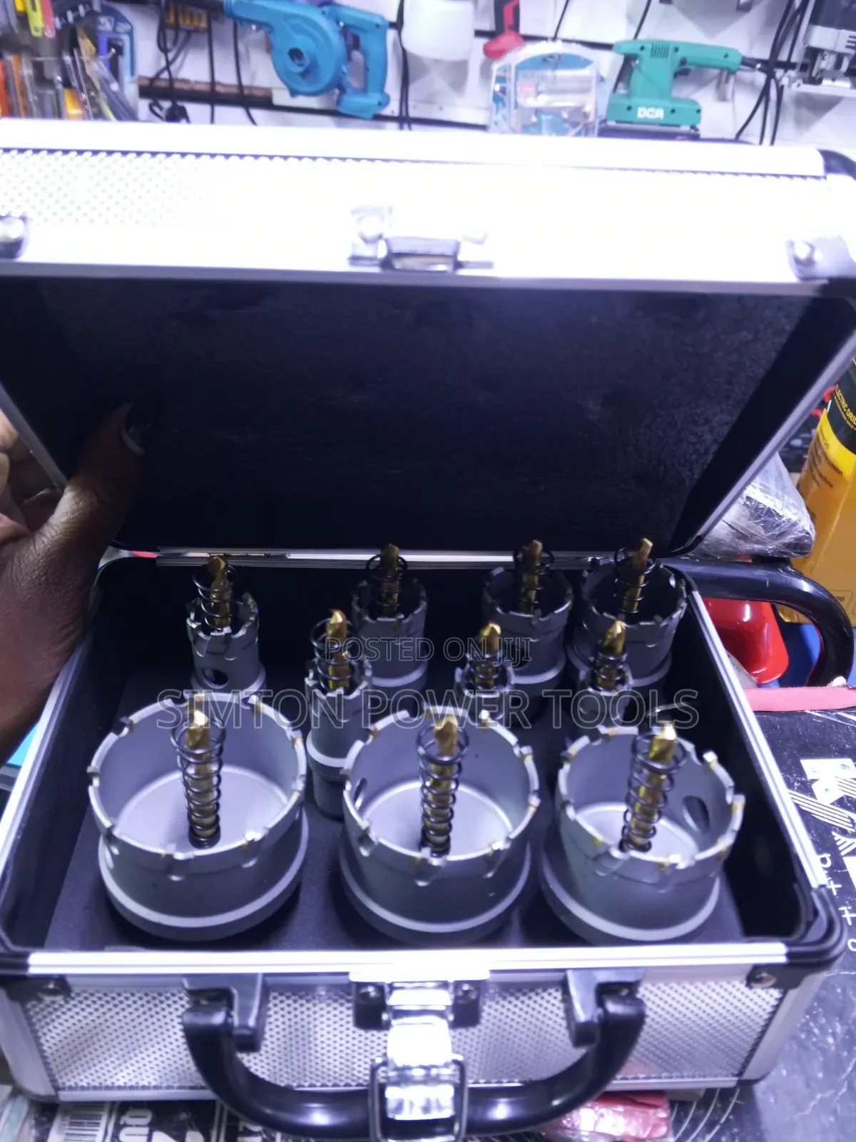 12-Piece Metallic Hole Saw