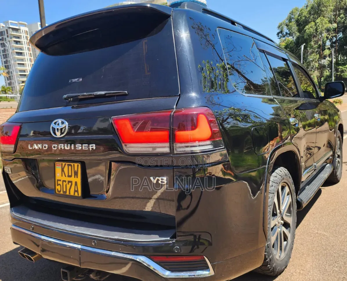 Toyota Land Cruiser Prado 2014 Black