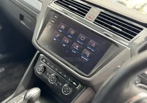 Volkswagen Tiguan 2019 Gray