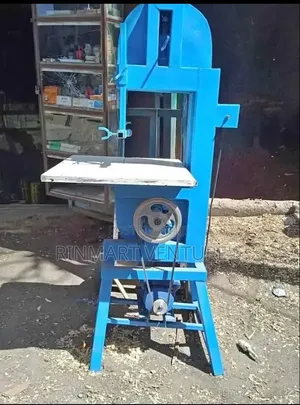 Reliable Wood Cutting Band Saw