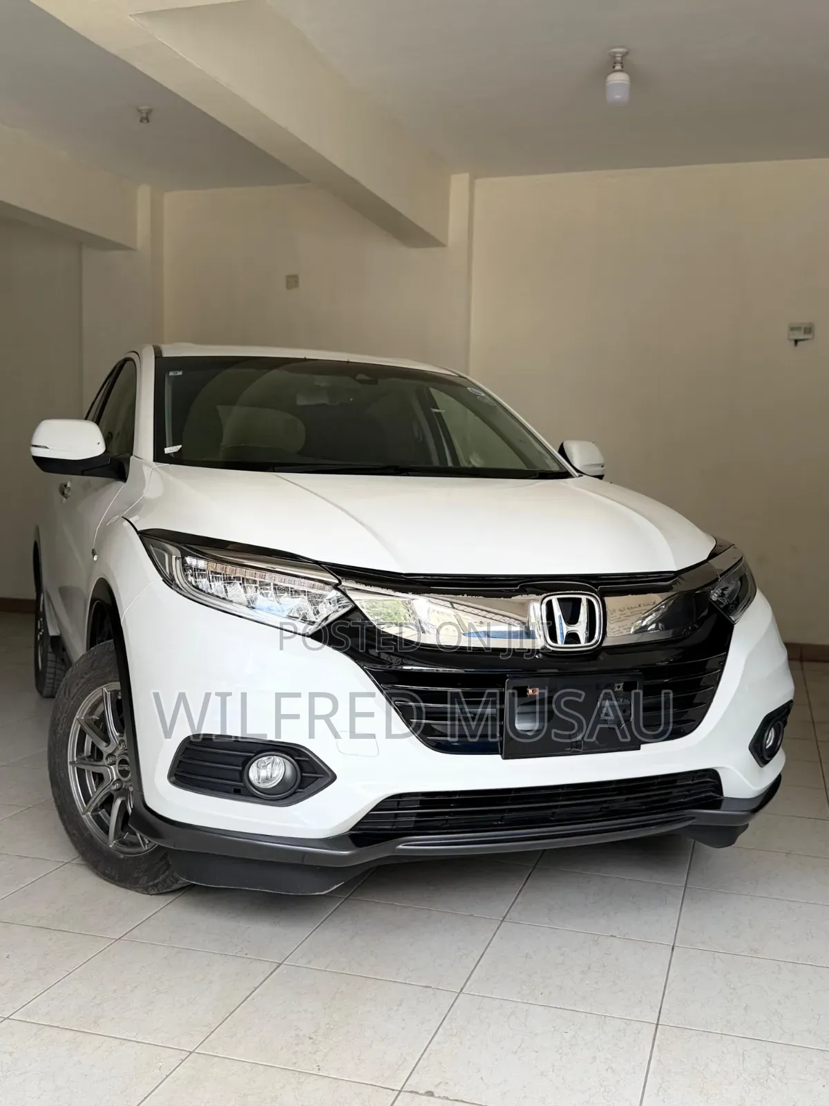 Honda Vezel 1.5 Hybrid 4WD 2019 White