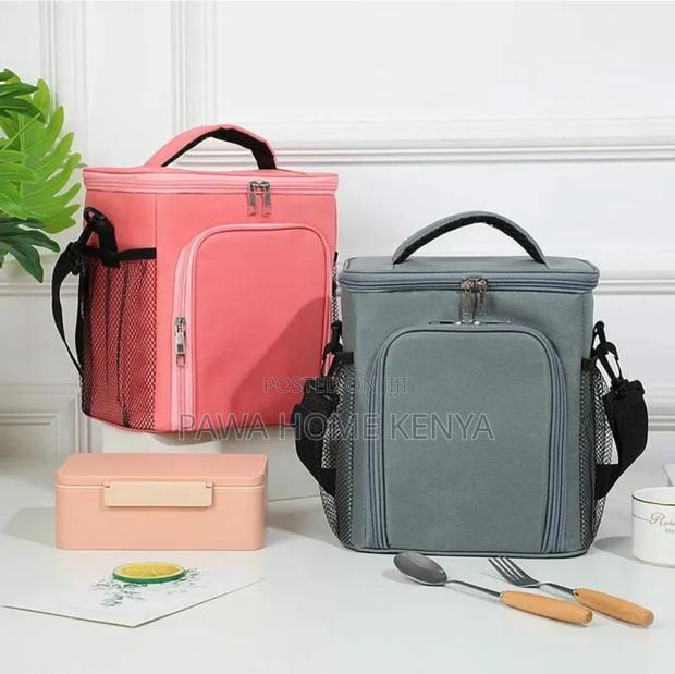 Insulated Lunch Bag With 2 Compartments - thumbnail 2