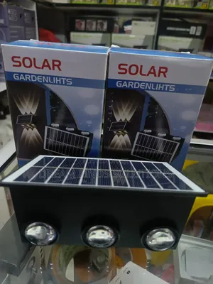 Automatic Illuminating Solar Garden Lights 