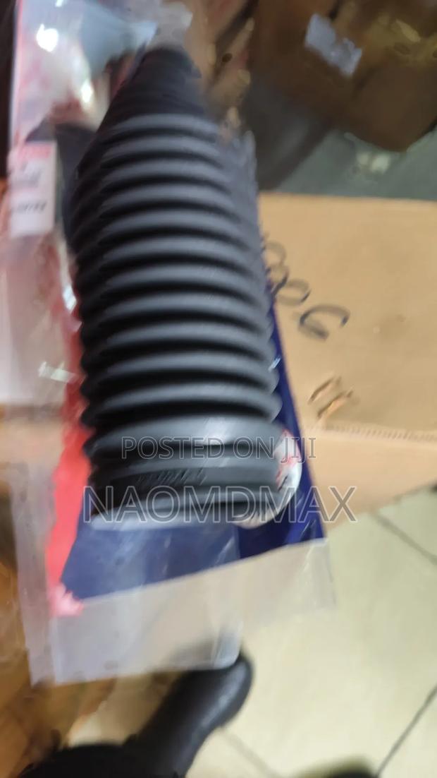 Steering Boot Isuzu Dmax 4jk1 - thumbnail 2