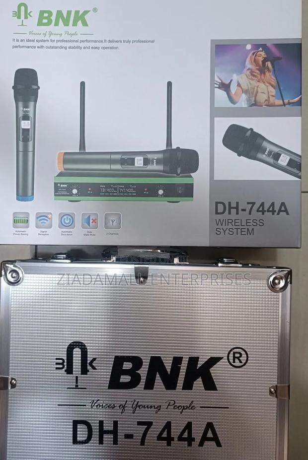 BNK 744a Executive Aluminum Carry Case
