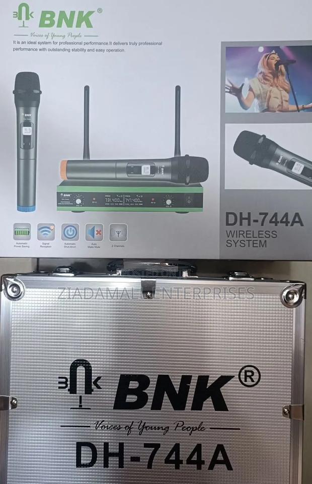 BNK 744a Executive Aluminum Carry Case