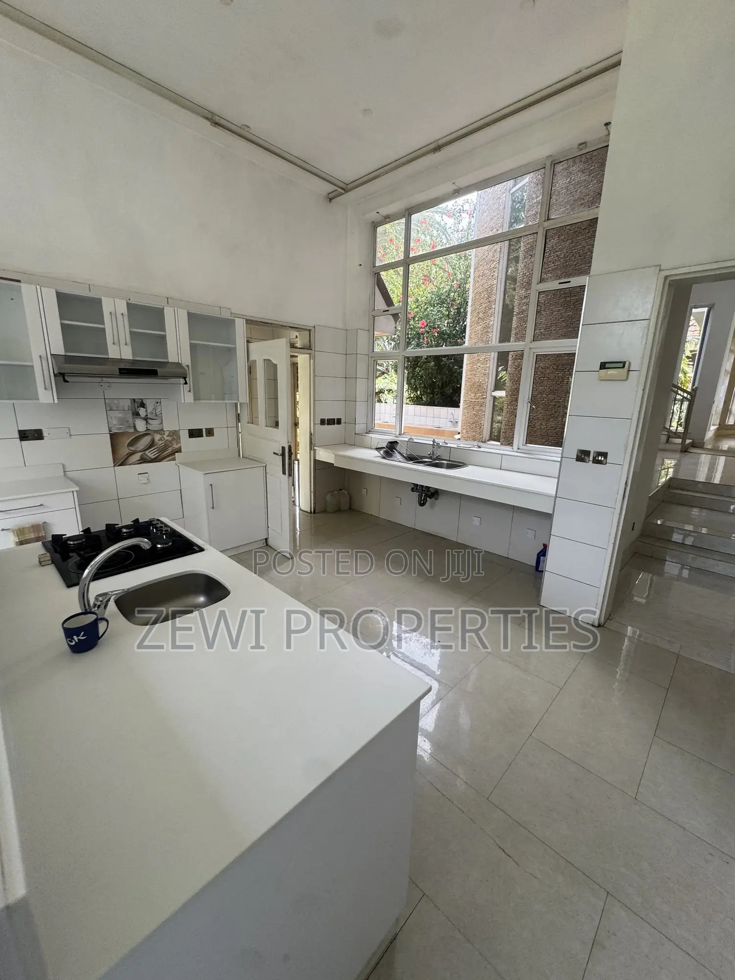 7bdrm Mansion in Muthaiga for sale