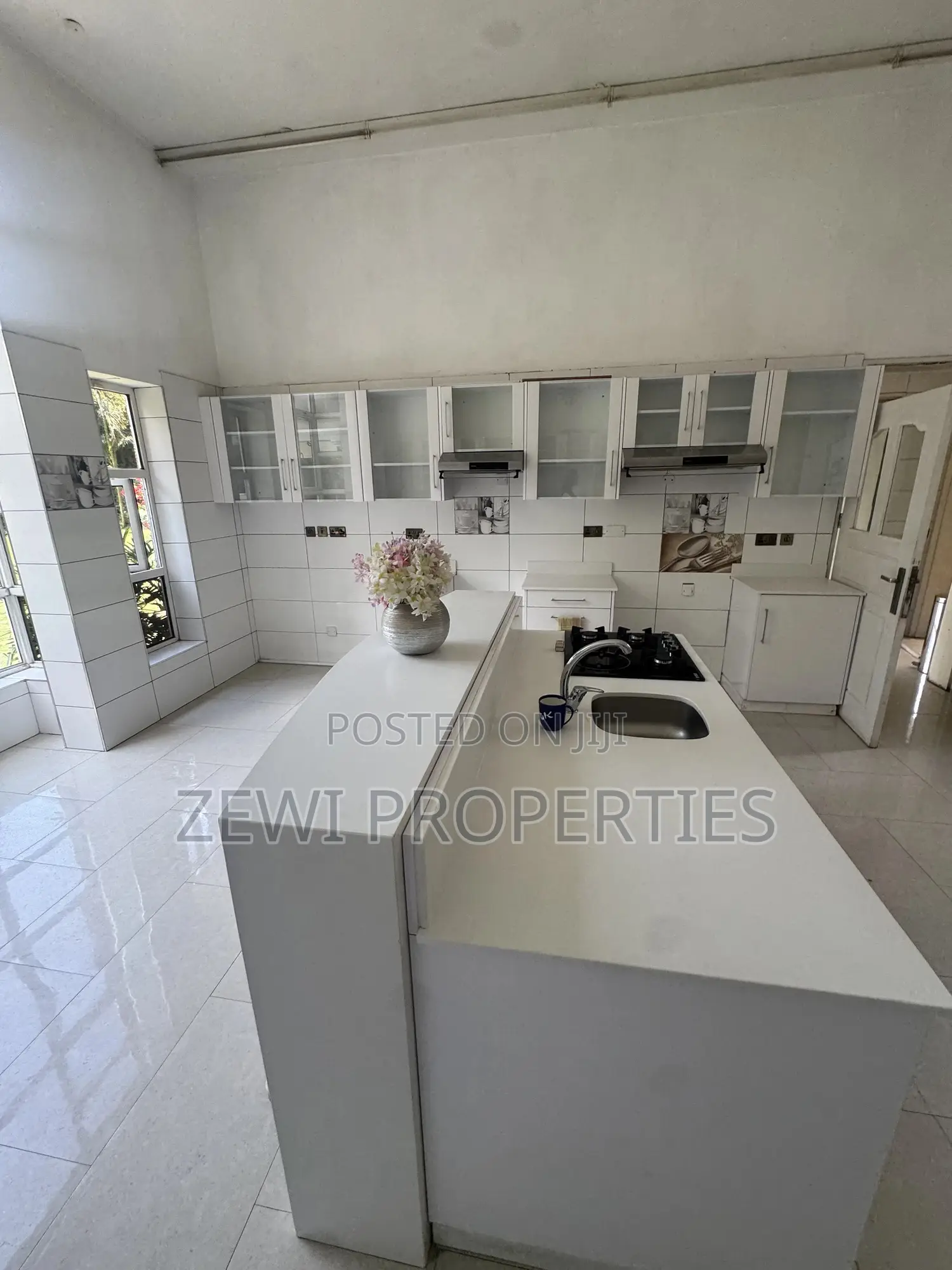 7bdrm Mansion in Muthaiga for sale
