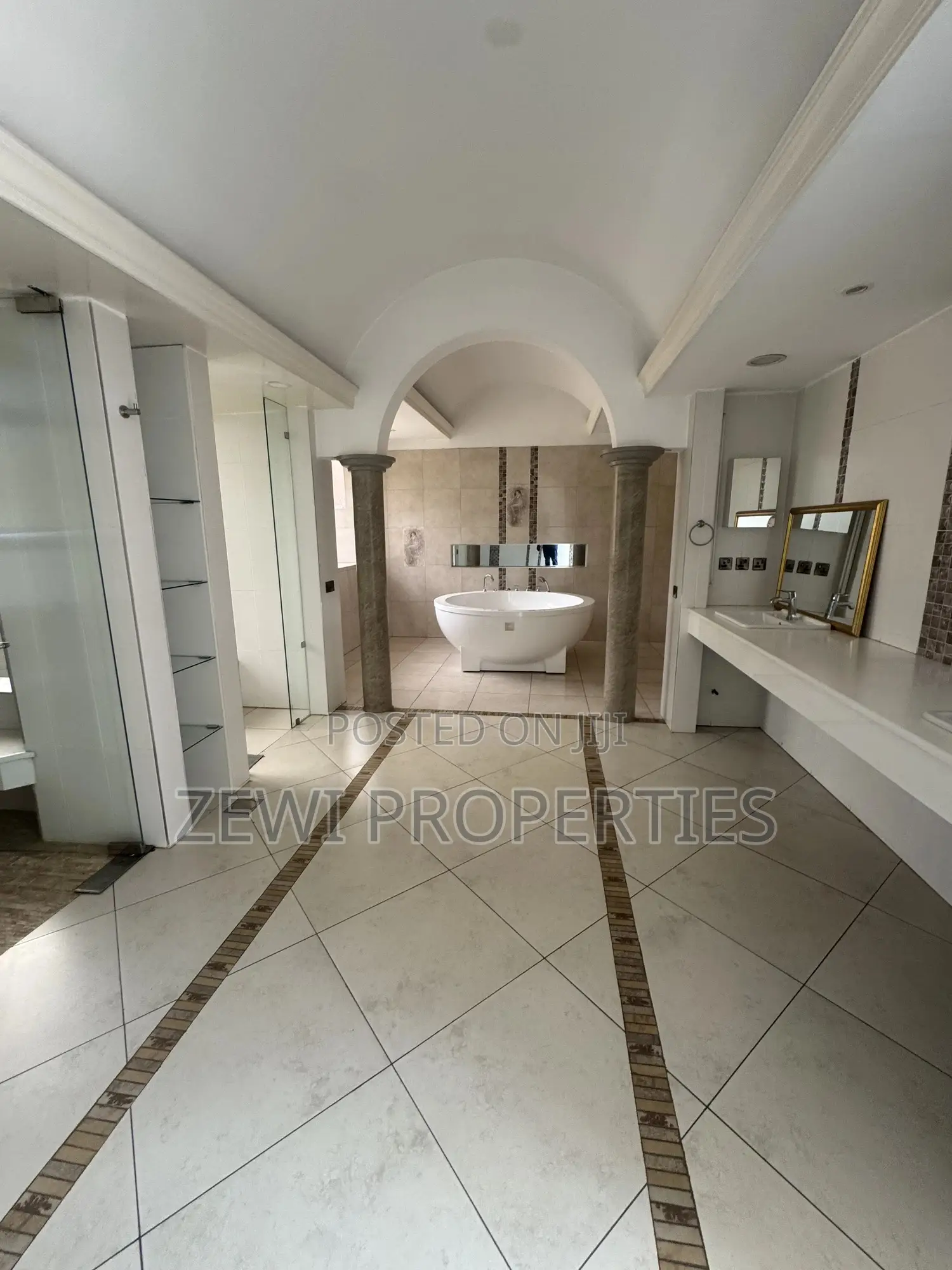 7bdrm Mansion in Muthaiga for sale
