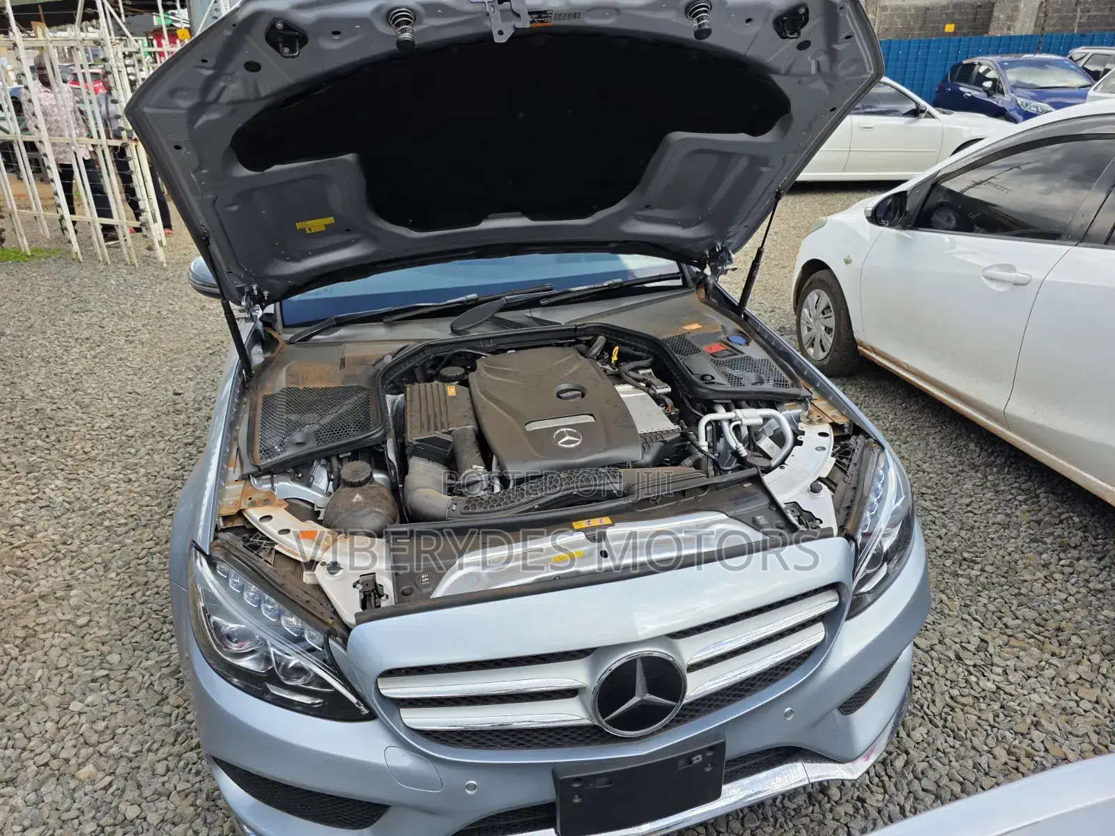 Mercedes-Benz C200 2016