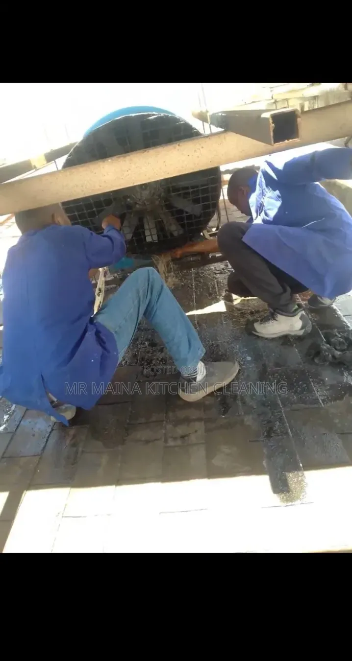 A Pro Cleaning Grease/Oil Removal on Surfaces and Kitchen Appliances