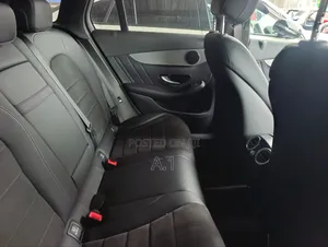 Mercedes-Benz GLC-Class 2018 Blue