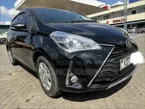Toyota Vitz 2017 Black