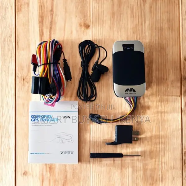 Instant Notifications Strong Signal Car Tracker Tracking Device