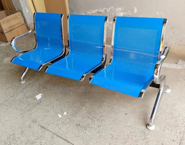  Link Chair