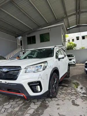 Subaru Forester Sport AWD 2019 Off white