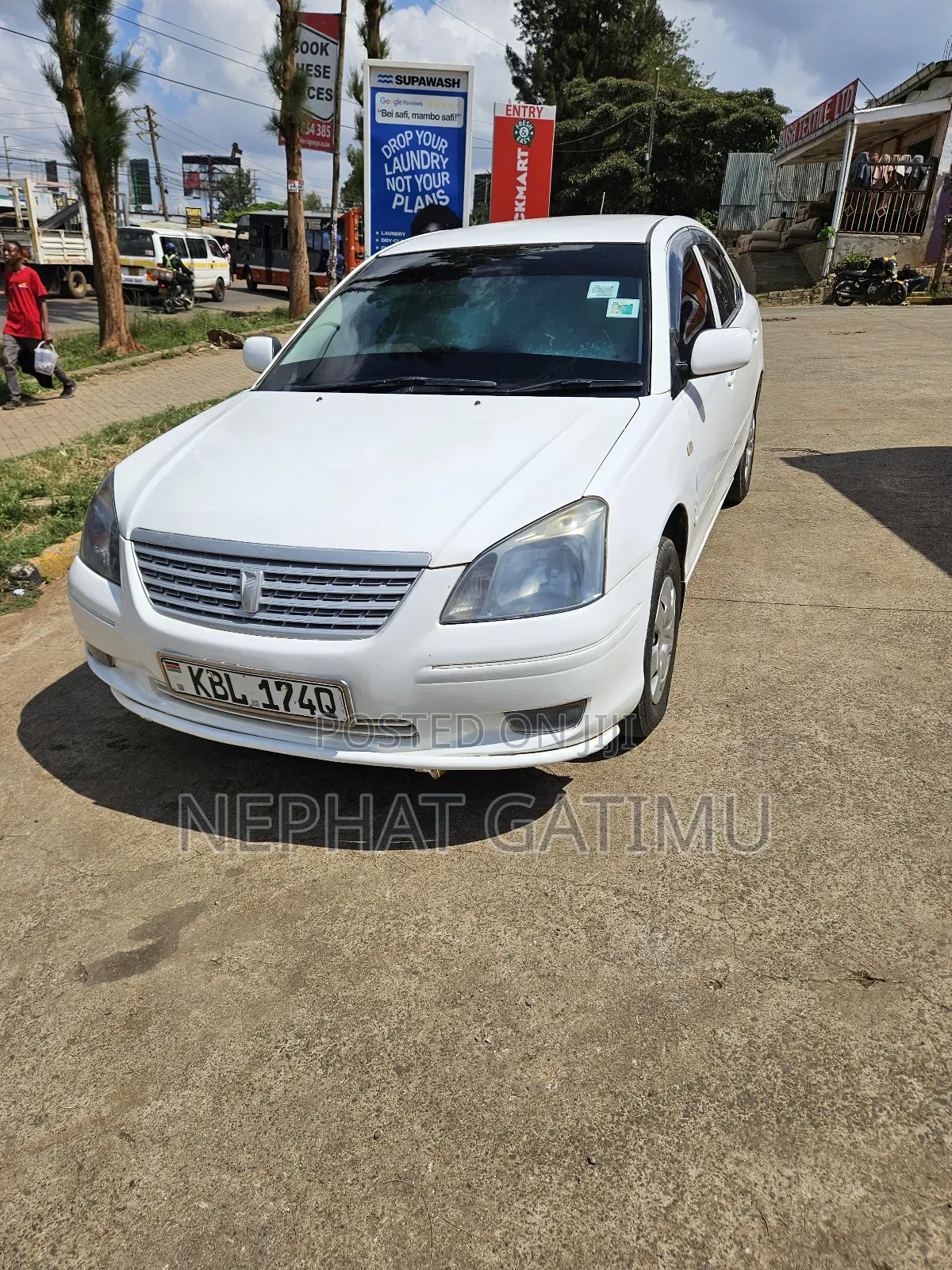 Toyota Premio 2010 White