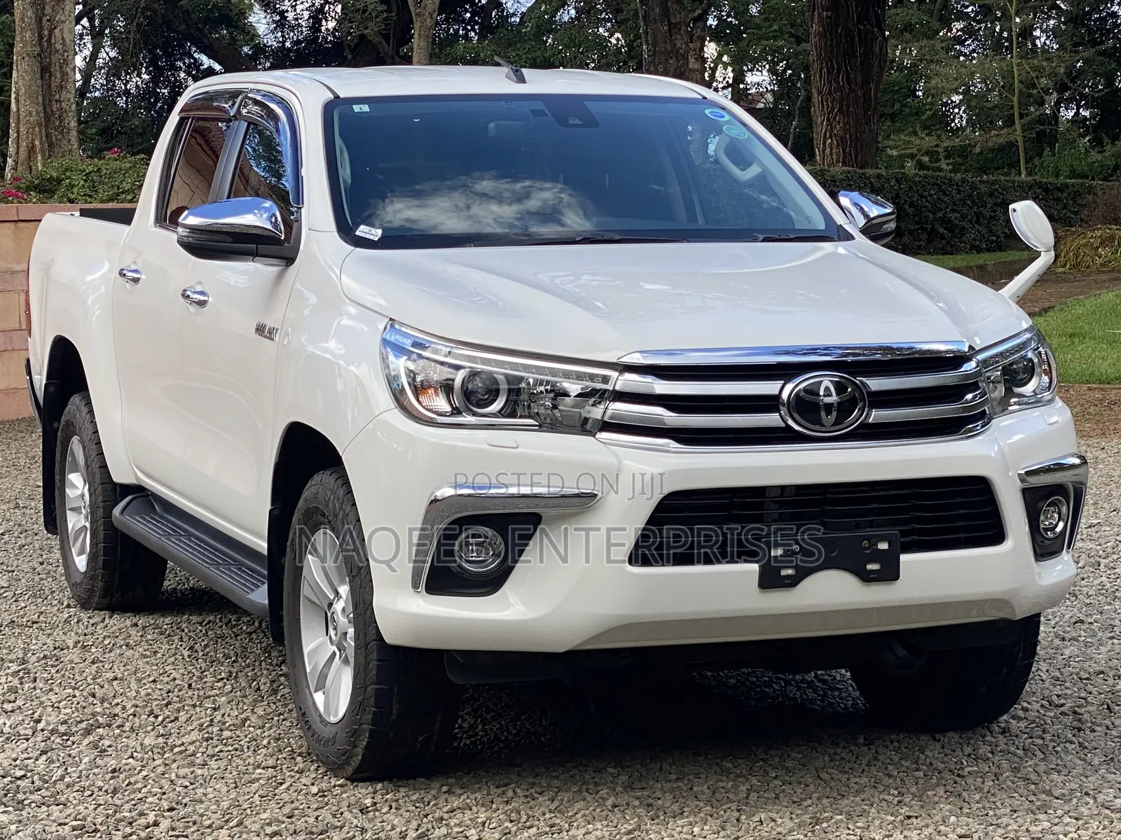 Toyota Hilux Revo Double Cab Deisel 2.4 AWD 2019 White