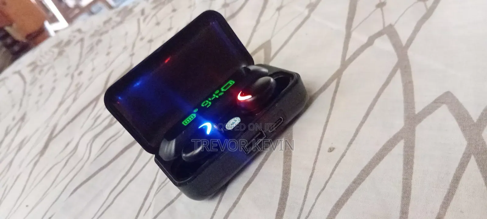 JBL Air F9 Pro Earpods